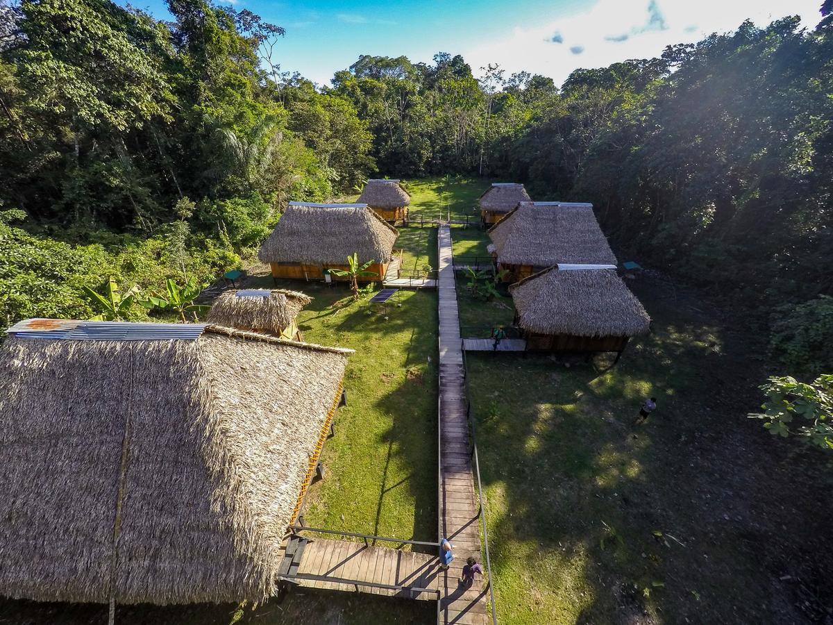 Green Forest Ecolodge Puerto Montufar Exterior photo